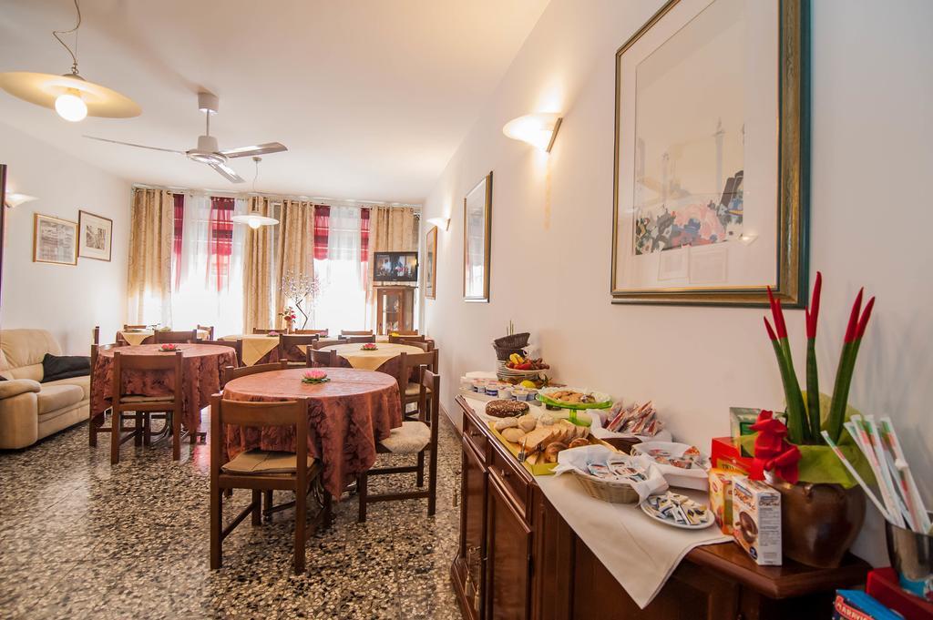 Al Piccolo Hotel Mestre Exterior photo