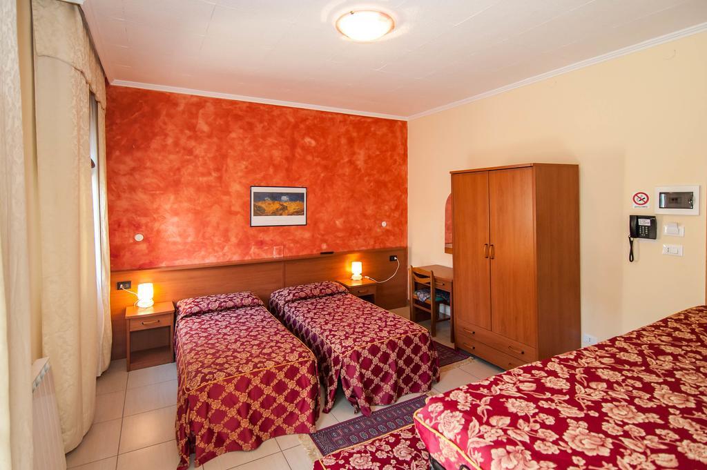 Al Piccolo Hotel Mestre Exterior photo