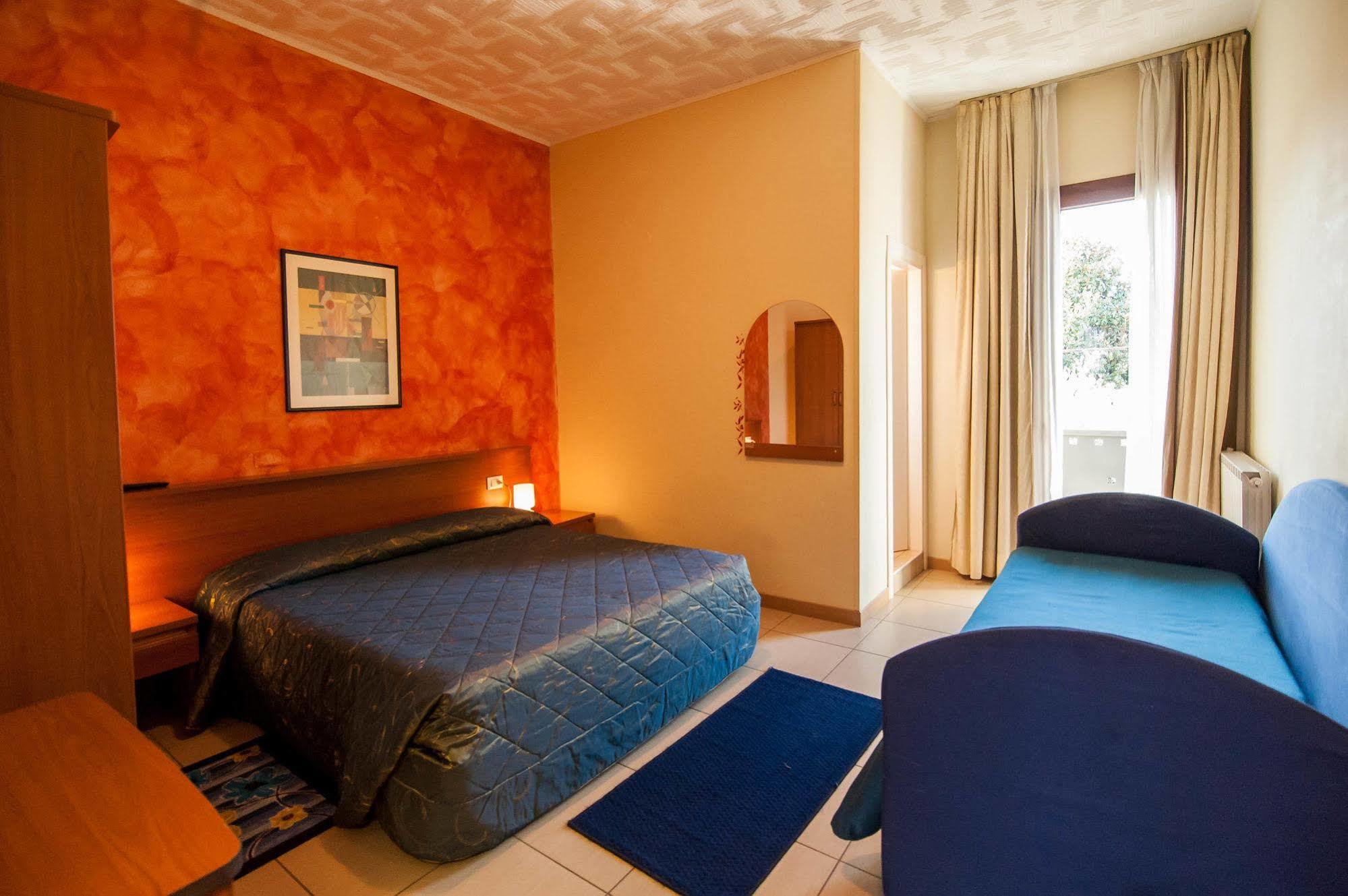 Al Piccolo Hotel Mestre Exterior photo